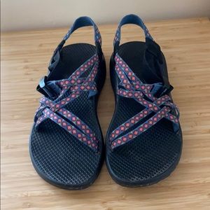 Chacos! Excellent gently used!